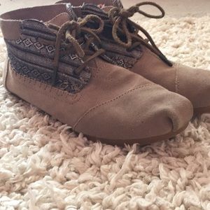 TOMS Suede Ankle Boots